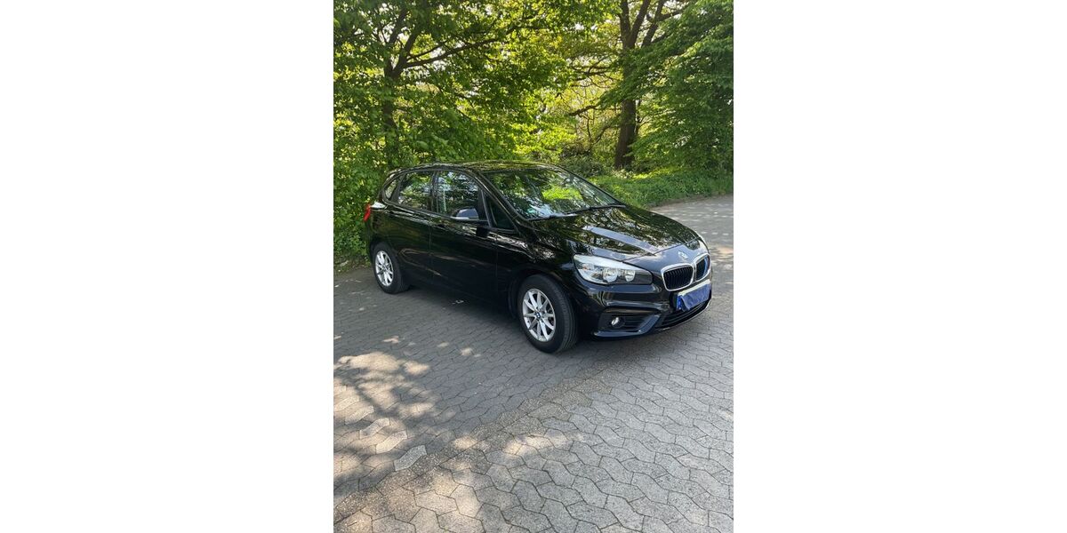 BMW 218 Active Tourer 44.000 km 13.300 &euro; Leverkusen 51371