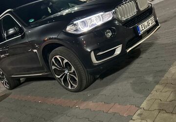 BMW X5 249.000 km 18.700 &euro; Leverkusen 51381