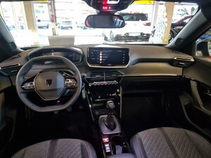 Peugeot 2008 Allure Klimaautom. Alu Allwetter Android Appl 14.715 km 18.480 &euro; HAAN 42781