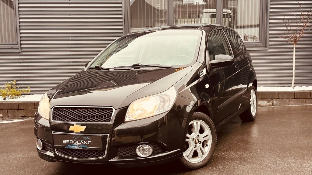 Chevrolet Aveo 72.000 km 4.490 &euro; Remscheid 42853