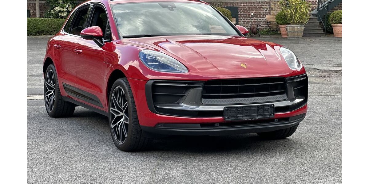 Porsche Macan 19.600 km 66.790 &euro; Frechen (bei Köln) 50226