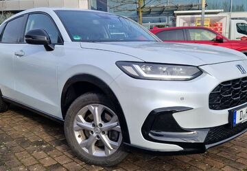 Honda ZR-V 6.000 km 34.980 &euro; Düsseldorf 40233