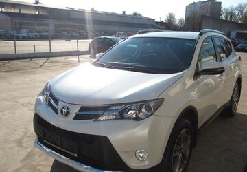 Toyota RAV 4 120.200 km 17.400 &euro; Leverkusen 51371