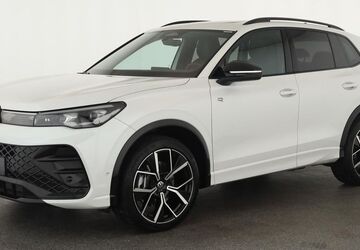 VW Tiguan 21.600 km 45.884 &euro; Düsseldorf 40233
