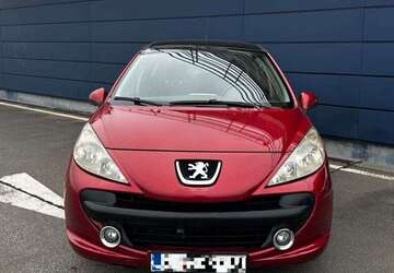 Peugeot 207 120.000 km 2.590 &euro; Marienburg (Köln) 50968