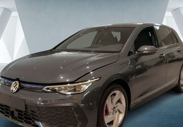 VW Golf 18.800 km 37.979 &euro; Bergisch Gladbach 51469