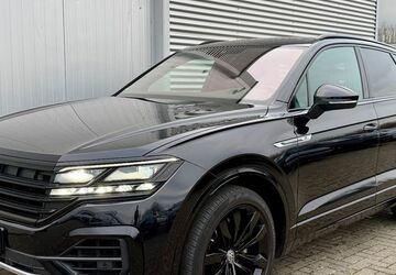 VW Touareg 148.575 km 35.950 &euro; Erftstadt 50374