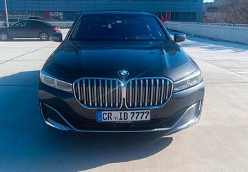 BMW 750 83.000 km 57.500 &euro; Düsseldorf 40474