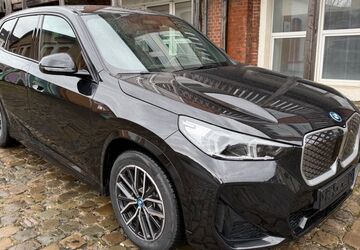 BMW iX1 39.000 km 37.500 &euro; Düsseldorf 40589