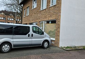 Opel Vivaro 330.333 km 6.200 &euro; Niederkassel 53859