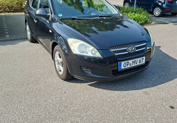Kia ceed / Ceed 203.100 km 1.800 &euro; Leverkusen 51381