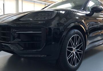 Porsche Cayenne 6.860 km 107.700 &euro; Köln 50996