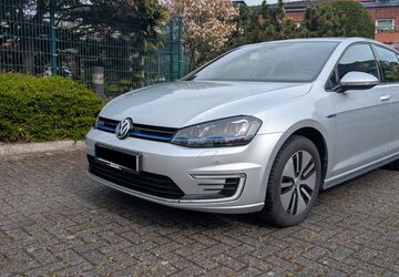 VW Golf 86.000 km 15.000 &euro; Köln 50827