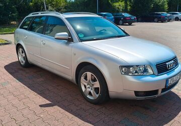 Audi A4 302.500 km 3.299 &euro; Leverkusen 51373