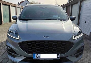 Ford Kuga 35.000 km 30.700 &euro; Köln 50997