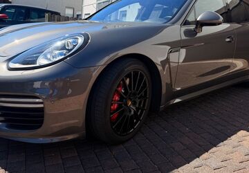 Porsche Panamera 143.900 km 44.900 &euro; Leverkusen 51375