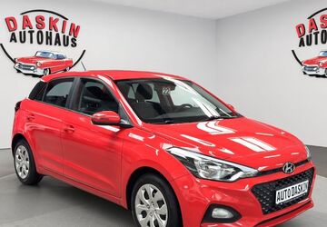 Hyundai i20 64.000 km 9.950 &euro; Köln 50827