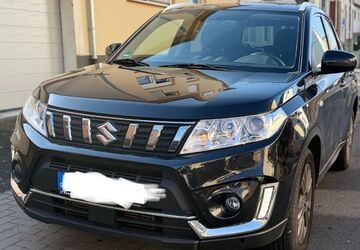 Suzuki Vitara 73.100 km 13.500 &euro; Troisdorf 53840