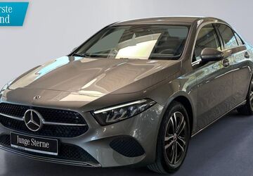 Mercedes-Benz A 200 3.437 km 32.890 &euro; Neuss 41464