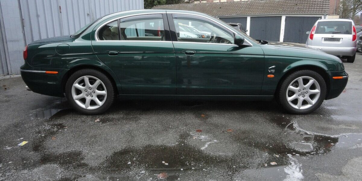 Jaguar S-Type 3.0 V6 Executive Autom Leder Navi Xenon 114.000 km 9.990 &euro; Neuss 41462