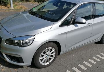 BMW 218 Active Tourer 73.000 km 12.599 &euro; Leverkusen 51375