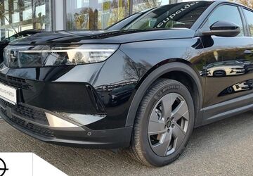 Opel Grandland (X) 8.216 km 28.300 &euro; Düsseldorf 40625