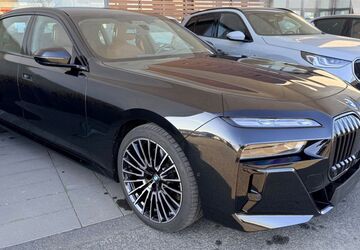 BMW 740 5.050 km 114.690 &euro; Köln Rodenkirchen 50996