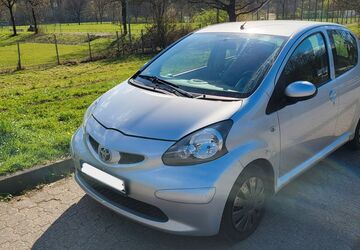 Toyota Aygo (X) 158.980 km 1.899 &euro; Overath 51491