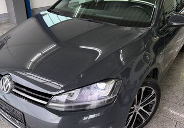 VW Golf 150.779 km 11.590 &euro; Köln 50829
