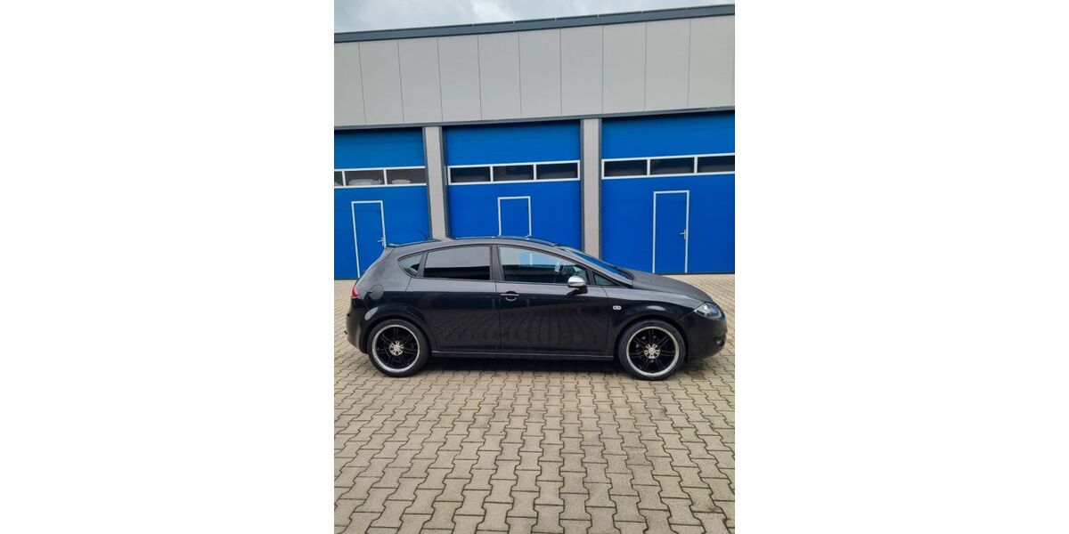 Seat Leon 279.000 km 2.890 &euro; Pulheim 50259