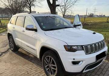 Jeep Grand Cherokee 101.500 km 22.999 &euro; Grevenbroich 41515