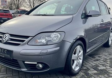 VW Golf 228.000 km 3.890 &euro; Troisdorf/Spich 53842