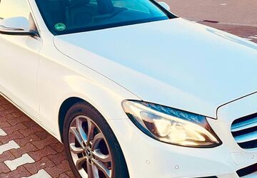 Mercedes-Benz C 220 201.000 km 14.990 &euro; Köln 51145