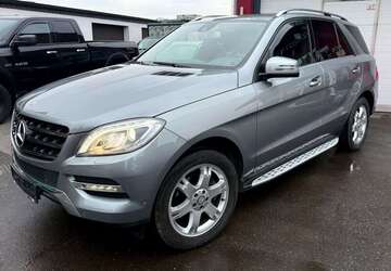 Mercedes-Benz ML 350 125.000 km 26.900 &euro; Solingen 42659