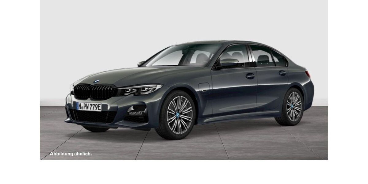 BMW 330 54.364 km 32.490 &euro; Leverkusen 51371