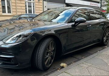 Porsche Panamera 109.500 km 54.911 &euro; Düsseldorf 40474