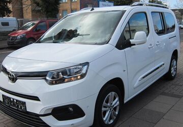 Toyota Proace City 167.400 km 15.990 &euro; Köln 51105