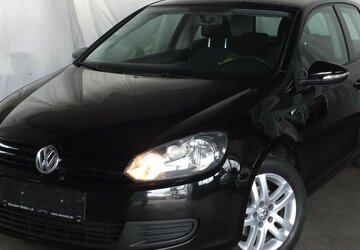 VW Golf 1.4i TRENDLINE KLIMAANLAGE SPORT-LMF SHZ 132.895 km 6.598 &euro; Köln 50858