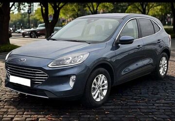 Ford Kuga 58.000 km 27.800 &euro; Kerpen 50169