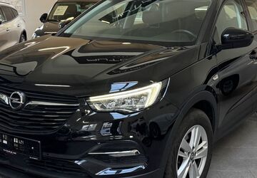 Opel Grandland (X) 125.000 km 13.750 &euro; Remscheid 42859