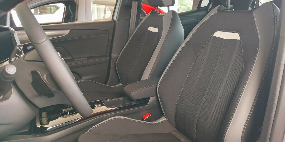 Opel Mokka GS 48V Hybrid, Kamera, LED-Matrix Licht 5.000 km 29.980 &euro; HAAN 42781