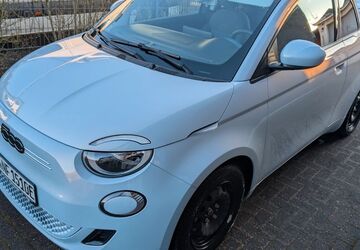 Fiat 500e 14.998 km 19.000 &euro; Rösrath 51503
