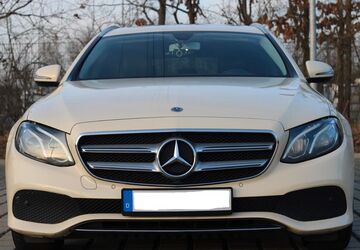 Mercedes-Benz E 200 350.000 km 10.500 &euro; Köln 50968