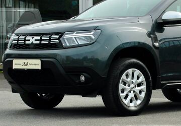 Dacia Duster 61.500 km 14.990 &euro; Düsseldorf 40625