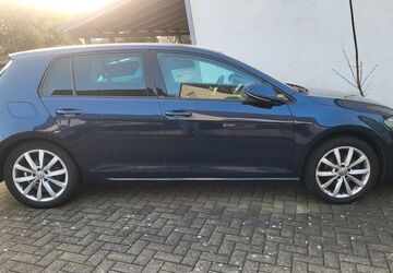 VW Golf 217.000 km 12.300 &euro; Leverkusen 51381