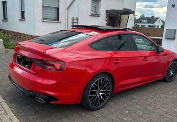 Audi A5 163.000 km 13.500 &euro; Düsseldorf 40597