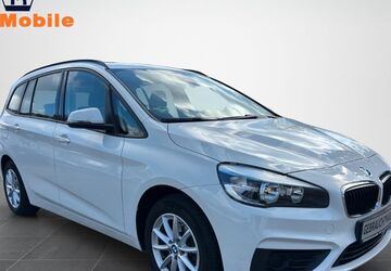 BMW 216 243.000 km 6.950 &euro; Düsseldorf 40472