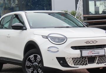 Fiat 600 23.437 km 18.900 &euro; Neuss 41469
