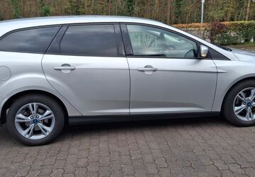 Ford Focus 134.500 km 6.100 &euro; Bergisch Gladbach 51467