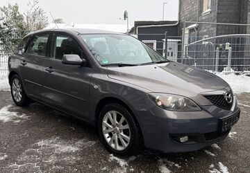 Mazda 3 177.000 km 3.200 &euro; Remscheid 42855